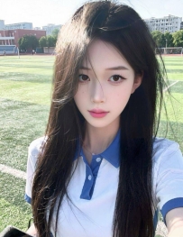 06年在校大学生--温柔懂事、白嫩细腻、极品学生妹