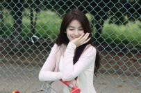 上海外围-大学在读超级甜妹