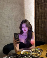 2078  杭州外围-气质御姐，肤白貌美，可纯可欲