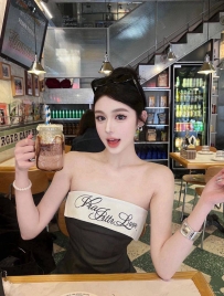 1420  北京外围-180时尚清纯校花 | 五爷