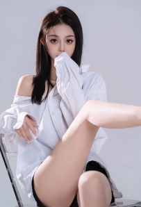 2027  青岛外围-常年健身 全身紧致白皙嫩滑