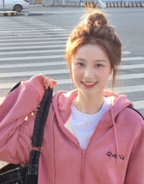 长沙外围-全身粉嫩大蜜