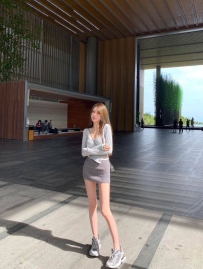 1370  杭州外围-极品天菜顶美校花-董事长