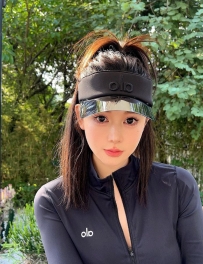 1536　香港-03年白皙原装女神 | 昊洋