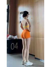 3427--广州-星星 05年清纯素颜九头身34E