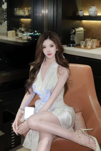 2198　北京外围-超极品超模176D