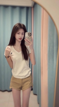 945  杭州外围-高中在校清纯小极品-会音乐爱跳舞 | 张艺兴