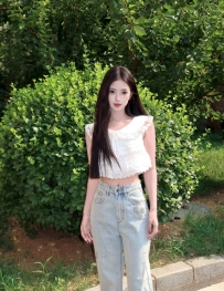 2363　上海外围-复旦大学在读，精致纯欲网红款