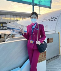 2044  长沙外围-气质空姐，成熟男士的最佳情人～