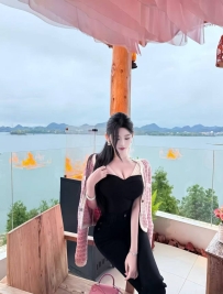 1110  深圳外围大圈-02纯欲网红辣妹 | 栀虞