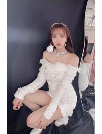 4080--上海-小红娘 24岁 F杯 170cm 硬6