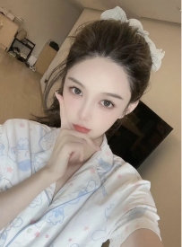2524　北京外围-𝟭78D中戏学生 有学生证