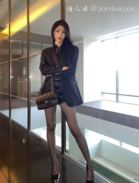 1273  上海外围-性感宝藏女神 | 妄川